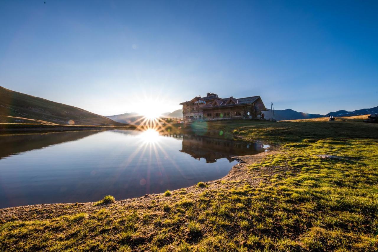 בורמיו Sunny Valley Mountain Lodge מראה חיצוני תמונה